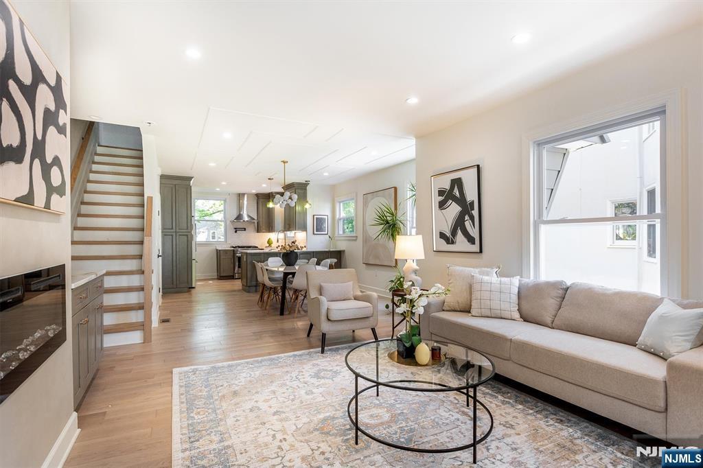 181 Valley Road Montclair, NJ 07042 - Photo 5 of 37