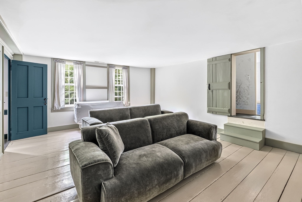 392 Greenfield Road Deerfield, MA 01342 - Photo 36 of 42
