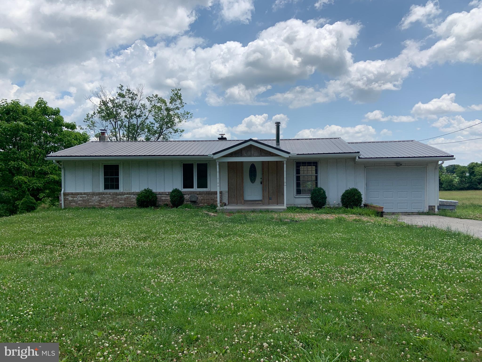 35 Mocking Bird Road Wellsville, PA 17365 - Photo 1 of 2 Gallery Image 1