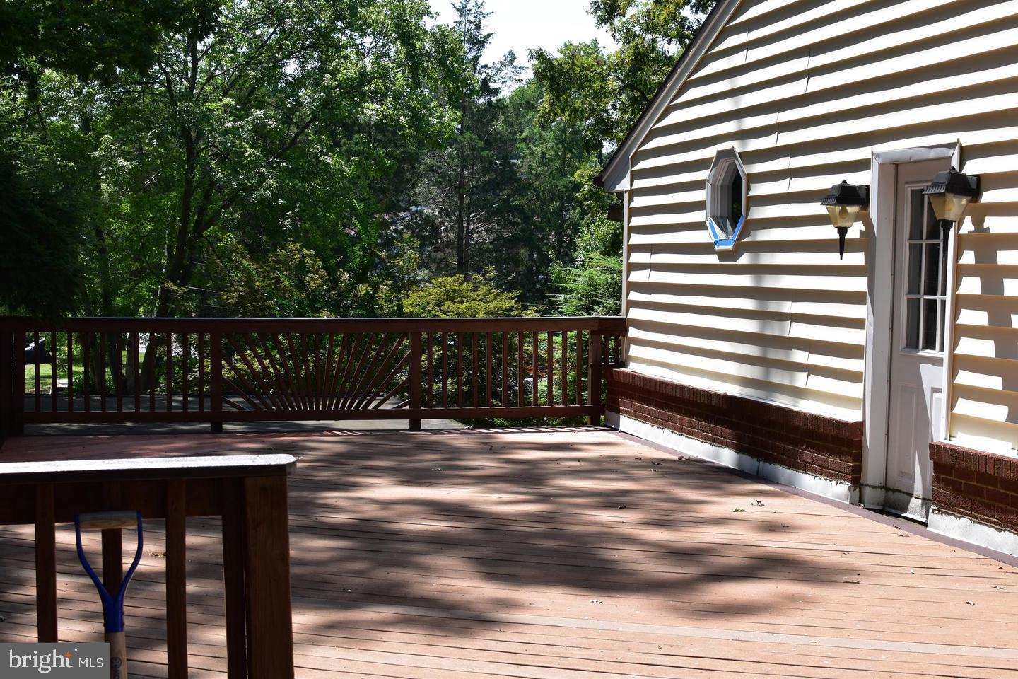 7201 Barry Road Alexandria, VA 22315 - Photo 25 of 40