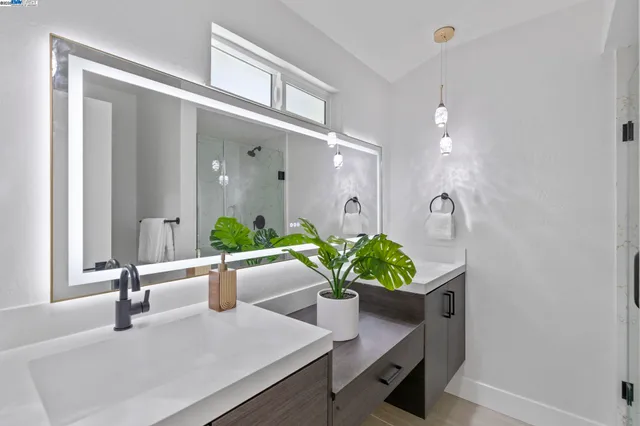 $1,798,000 | 74 Hazelnut Court, San Ramon, CA 94583