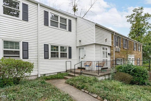 $345,000 | 975 St Marys Street, Raleigh, NC 27605