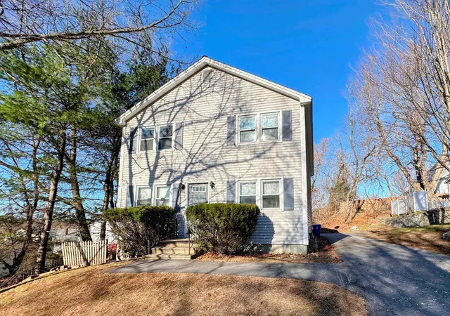 $2,000 | 33 Elwood Avenue, Unit B, Manchester, NH 03103