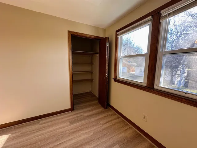 $2,000 | 33 Elwood Avenue, Unit B, Manchester, NH 03103