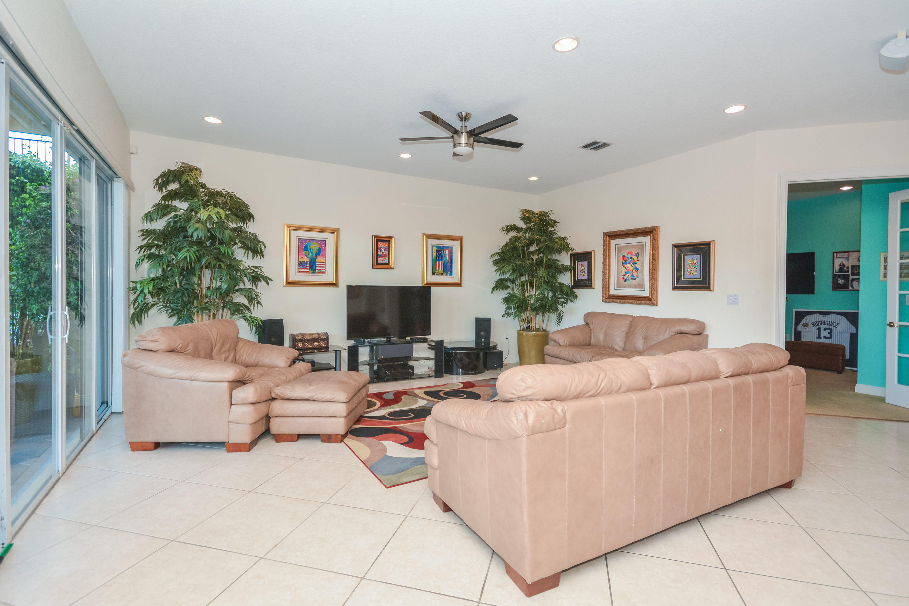 19174 Skyridge Circle Boca Raton, FL 33498 - Photo 18 of 45 Family Room