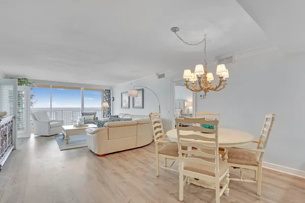 $1,350,000 | 200 South Beach Road, Unit 802, Tequesta, FL 33469