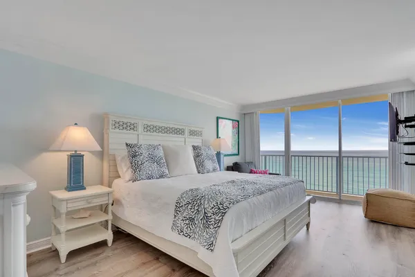 $1,350,000 | 200 South Beach Road, Unit 802, Tequesta, FL 33469