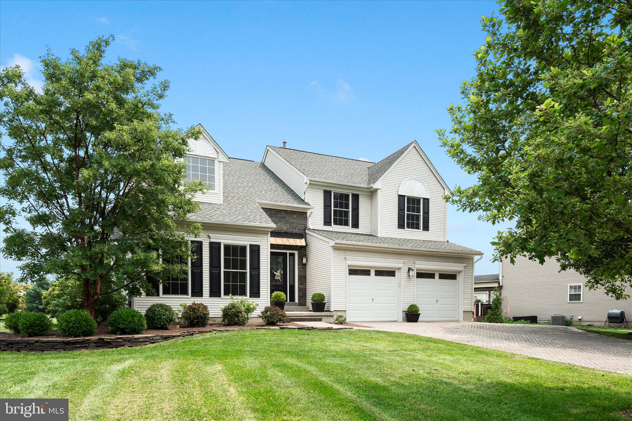 60 Amberfield Road Trenton, NJ 08691 - Photo 2 of 30 Gallery Image 2