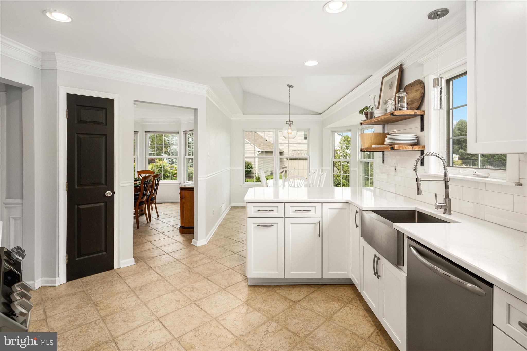 60 Amberfield Road Trenton, NJ 08691 - Photo 6 of 30 Gallery Image 6