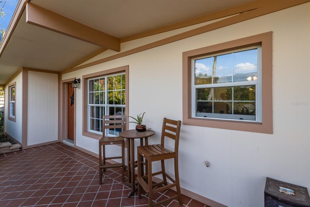 1898 Wharf Road Sarasota, FL 34231 - Photo 4 of 42 Front Porch