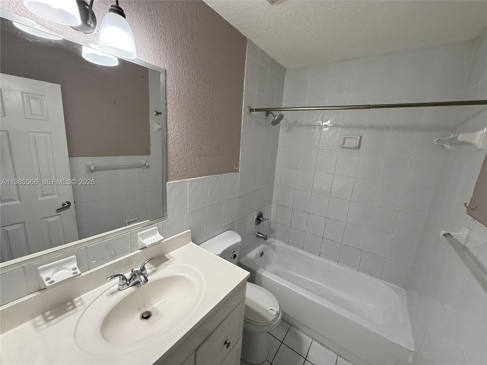 159 West 8th Street, Unit 9 Hialeah, FL 33010 - Photo 6 of 7