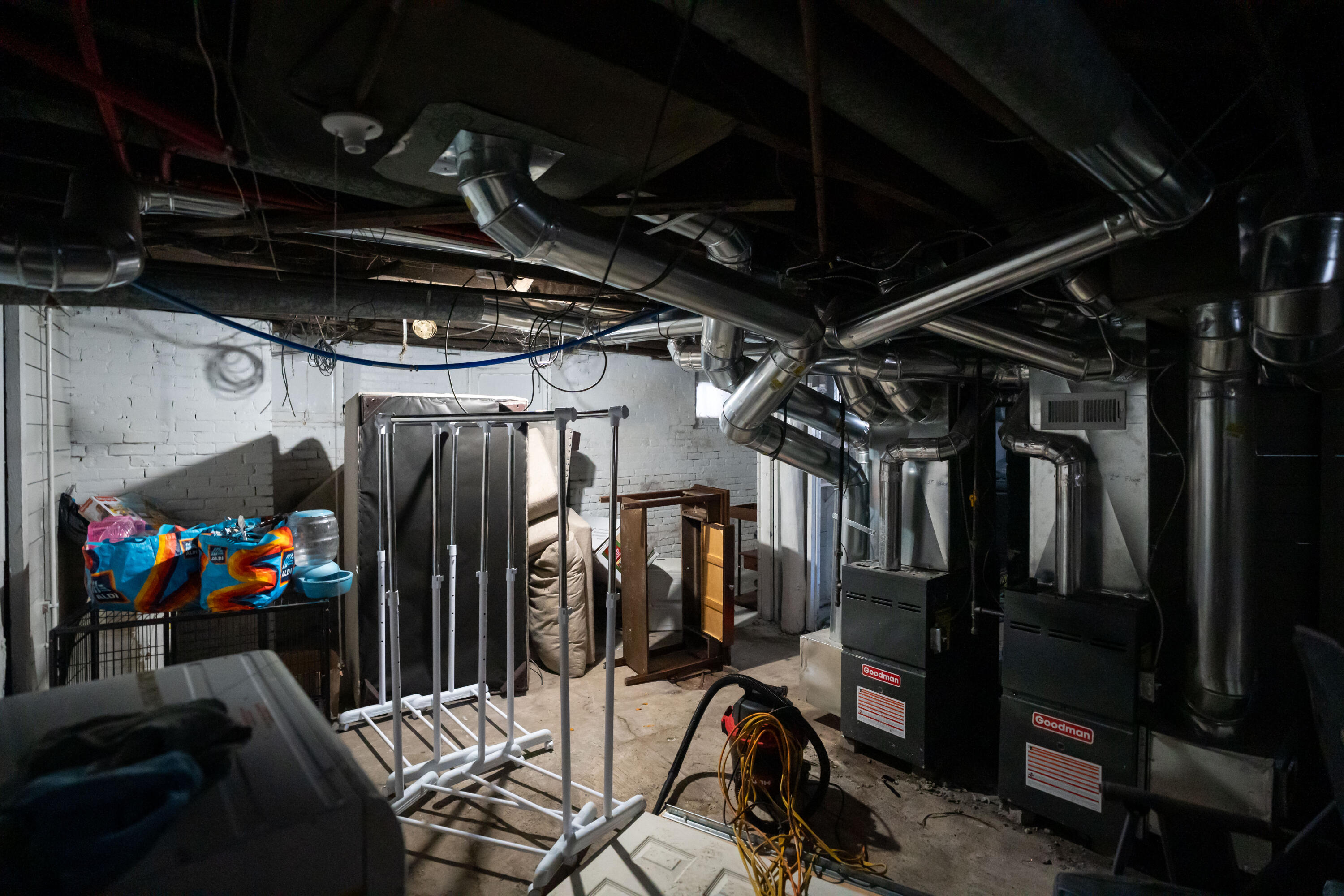 206 North 37th Street Milwaukee, WI 53208 - Photo 26 of 39 DSC02707