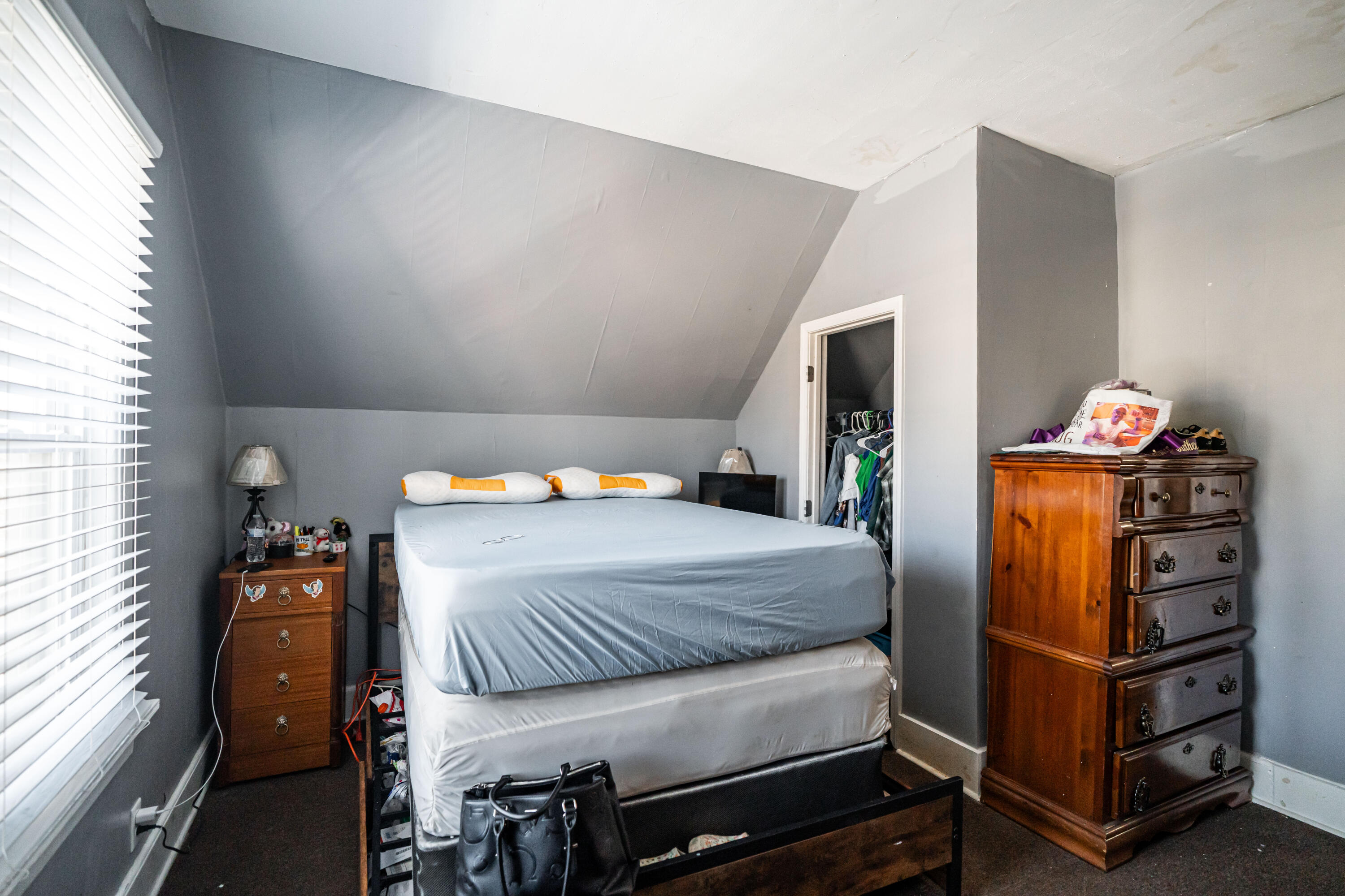 206 North 37th Street Milwaukee, WI 53208 - Photo 27 of 39 DSC02708