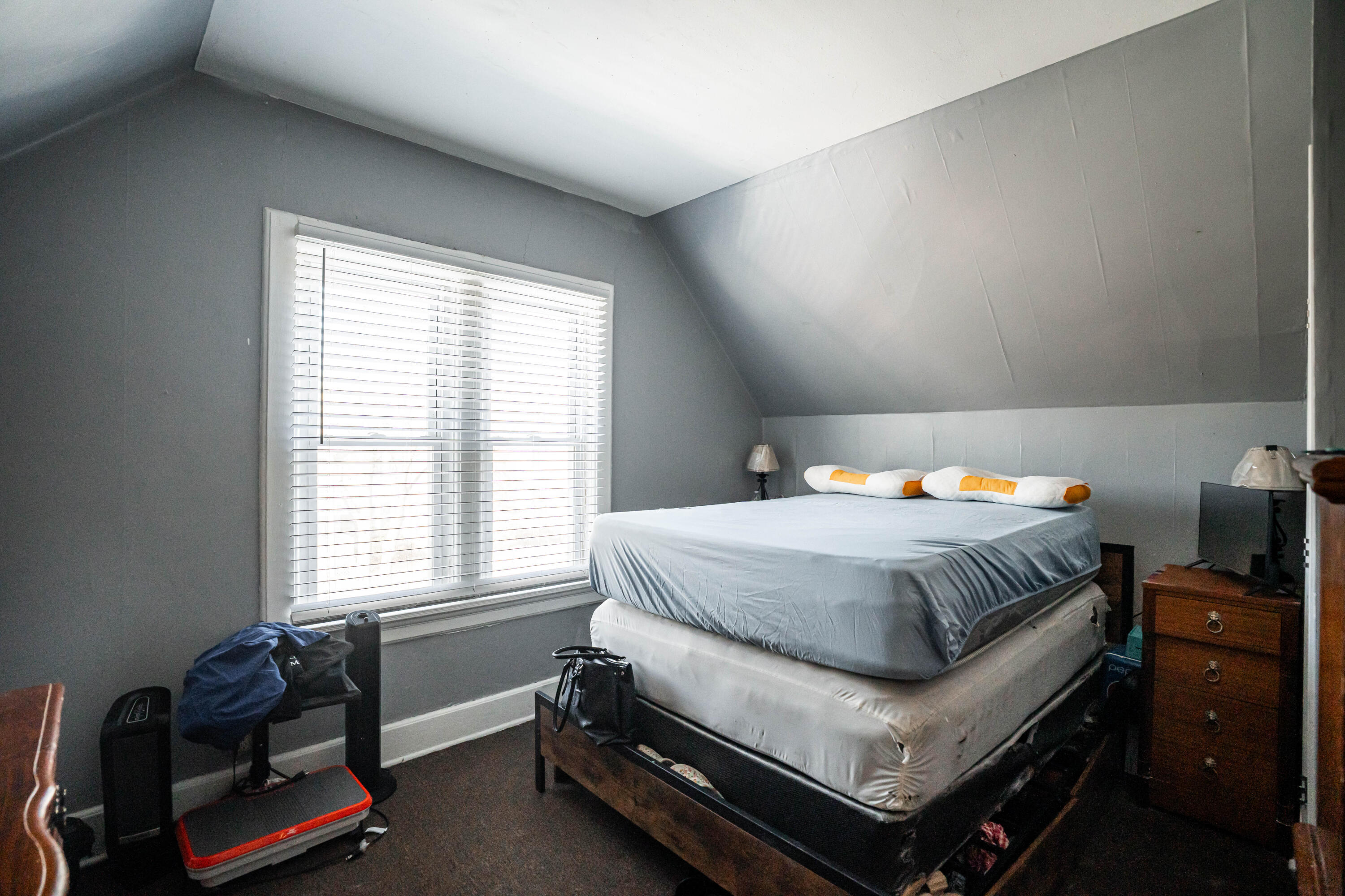 206 North 37th Street Milwaukee, WI 53208 - Photo 28 of 39 DSC02710