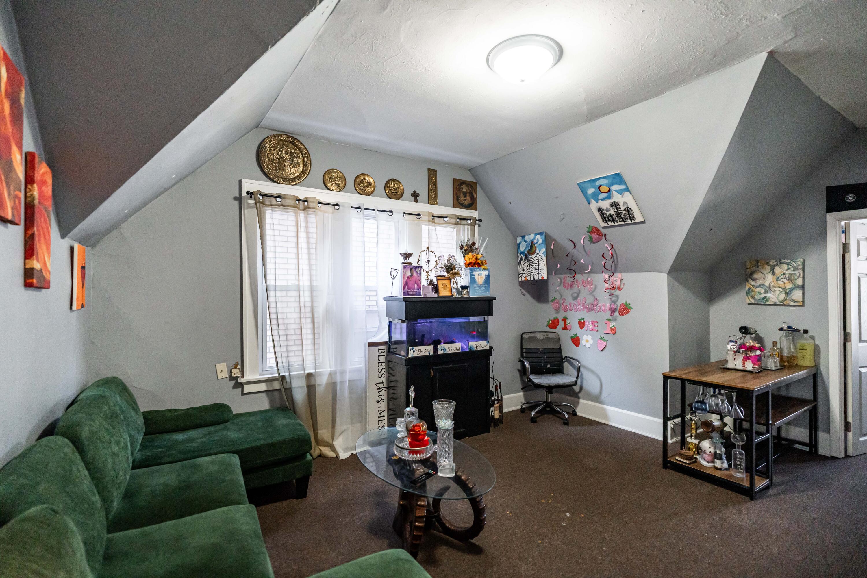 206 North 37th Street Milwaukee, WI 53208 - Photo 30 of 39 DSC02712