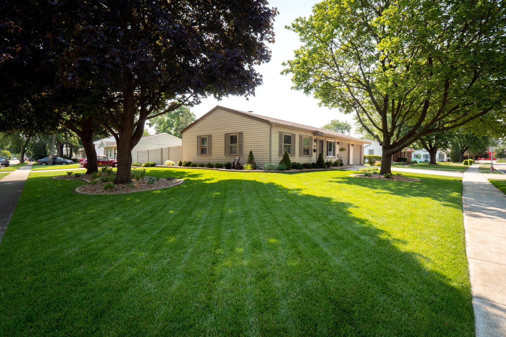 419 Camden Avenue Romeoville, IL 60446 - Photo 22 of 36