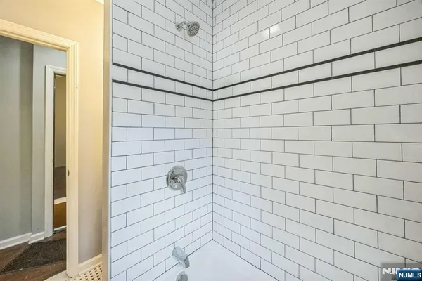 $1,800 | 541 Union Avenue, Unit 2, Paterson, NJ 07522