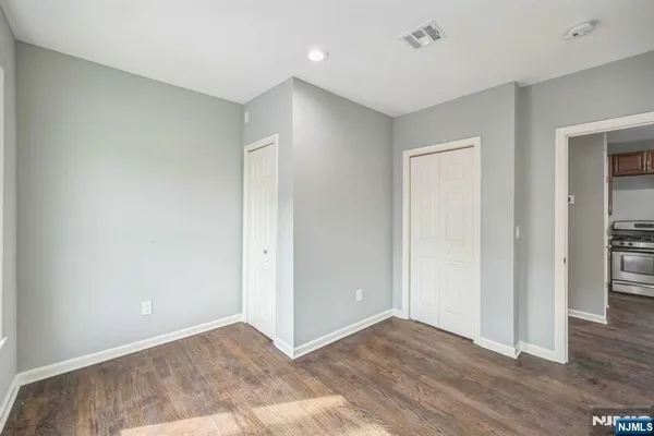 $1,800 | 541 Union Avenue, Unit 2, Paterson, NJ 07522