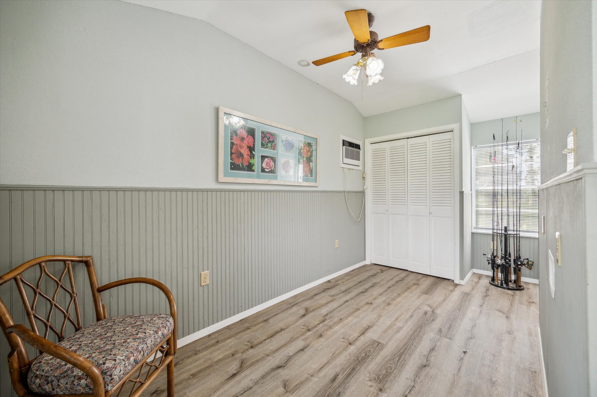 29331 County Road 25 Damon, TX 77430 - Photo 14 of 26 a view of workspace with wooden floor