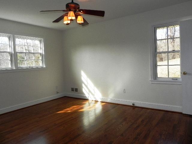 3263 White Oak Road Southwest Roanoke, VA 24014 - Photo 10 of 20 Master Br 2