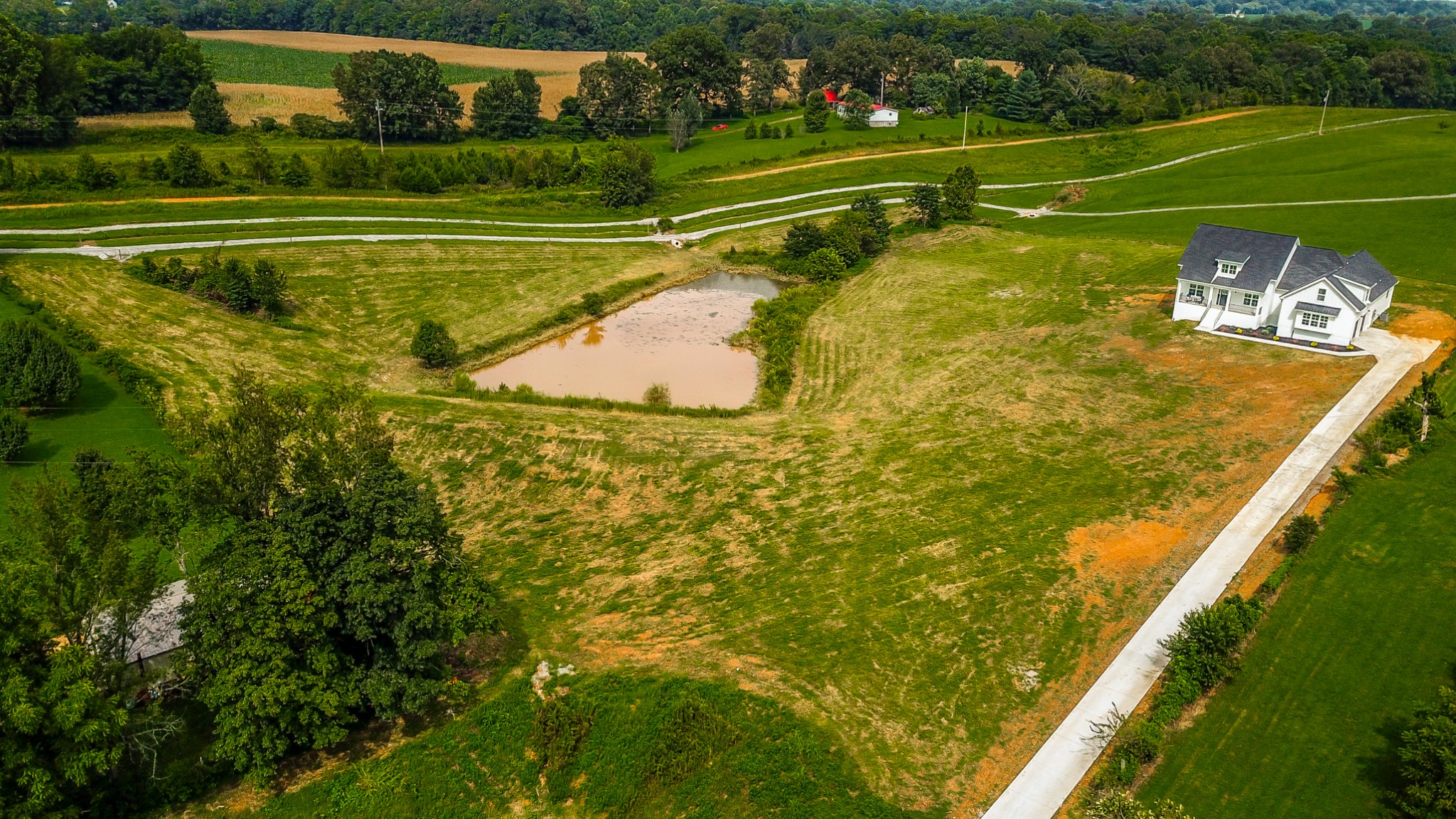 7866 Mill Road Cross Plains, TN 37049 - Photo 2 of 42 a view of a lake