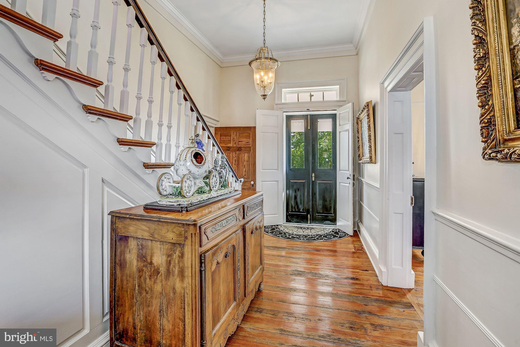 6887 Blenheim Road Scottsville, VA 24590 - Photo 5 of 49 Classic Center Hall Foyer