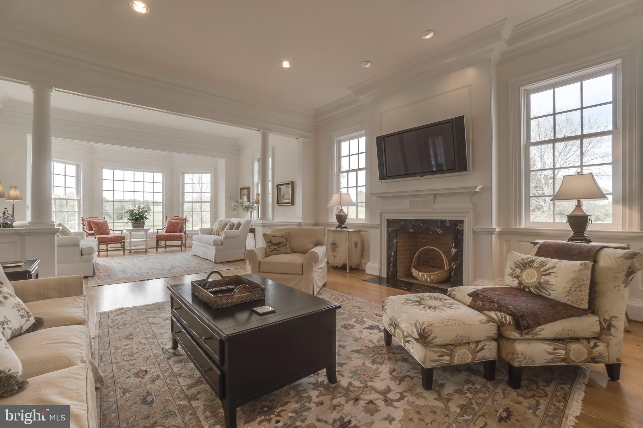 6887 Blenheim Road Scottsville, VA 24590 - Photo 7 of 49