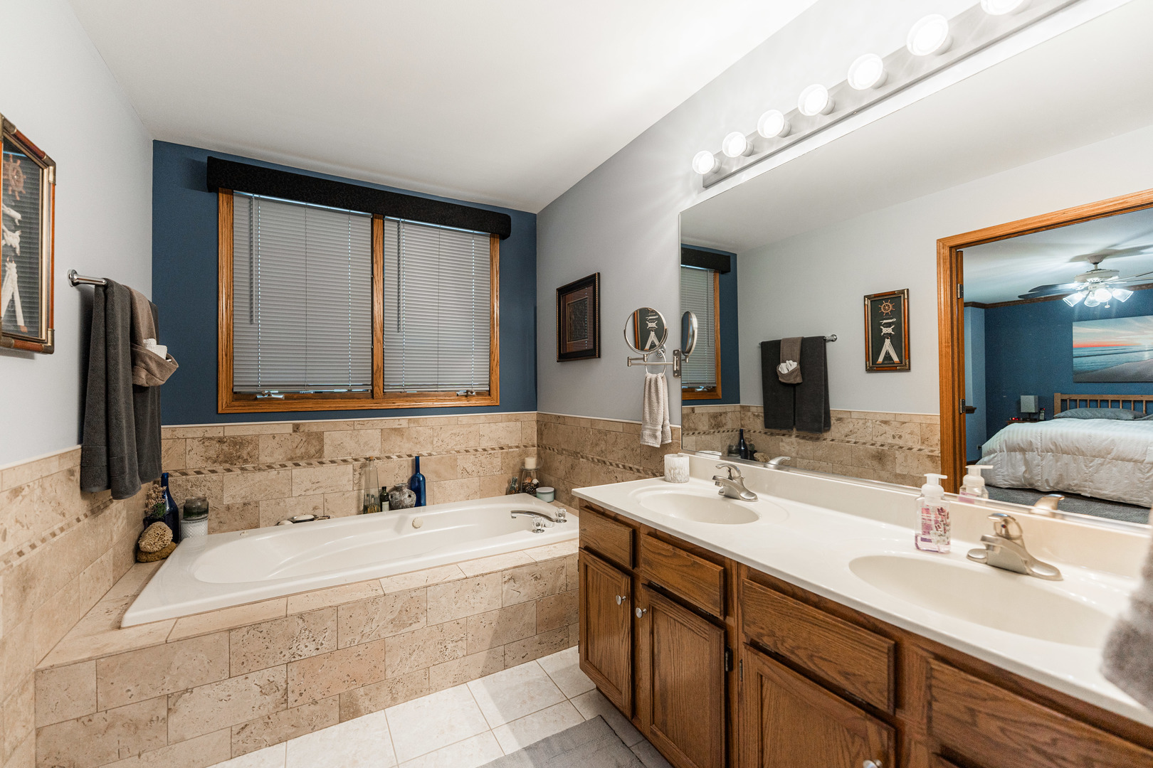 830 Millcreek Circle Elgin, IL 60123 - Photo 19 of 32