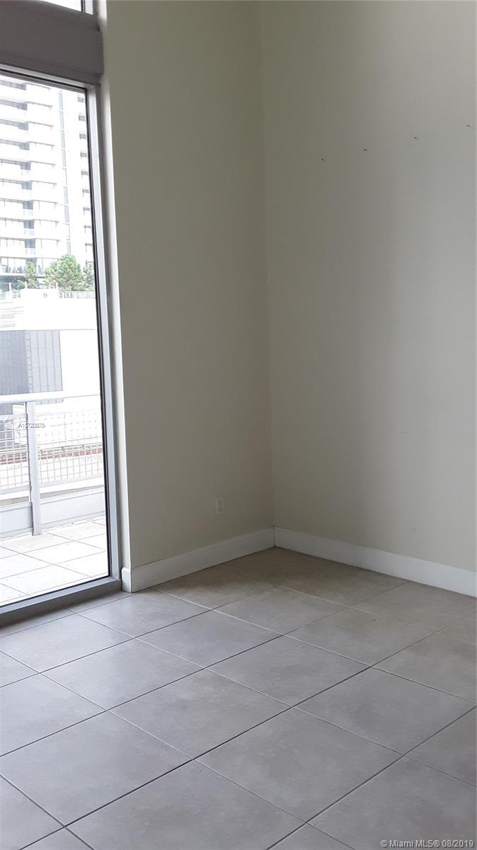 690 Southwest 1st Court, Unit 1024 Miami, FL 33130 - Photo 9 of 14