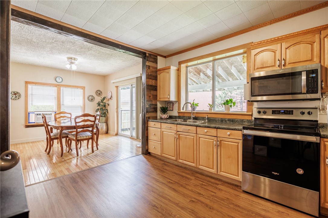 101 Polaris Street Rochester, NY 14606 - Photo 7 of 37