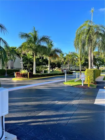 $2,200 | 9449 Boca Cove Circle, Unit 914, Boca Raton, FL 33428