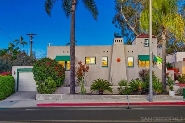 $3,995 | 2515 30th Street, San Diego, CA 92104