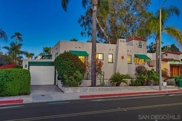 $3,995 | 2515 30th Street, San Diego, CA 92104
