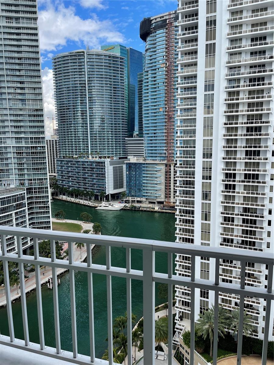 Brickell Miami, FL 33131 - Photo 25 of 50