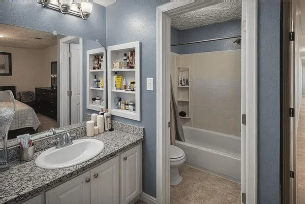 $1,500 | 8223 Swan Meadow Lane, Humble, TX 77338