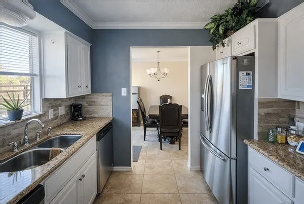 $1,500 | 8223 Swan Meadow Lane, Humble, TX 77338