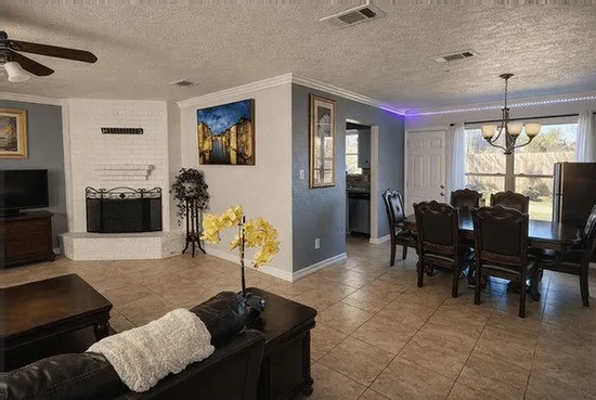 $1,500 | 8223 Swan Meadow Lane, Humble, TX 77338