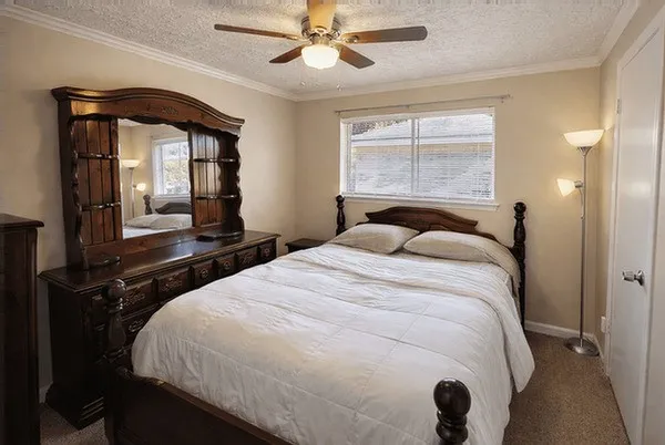 $1,500 | 8223 Swan Meadow Lane, Humble, TX 77338