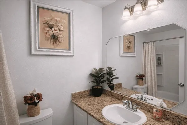 $1,500 | 8223 Swan Meadow Lane, Humble, TX 77338