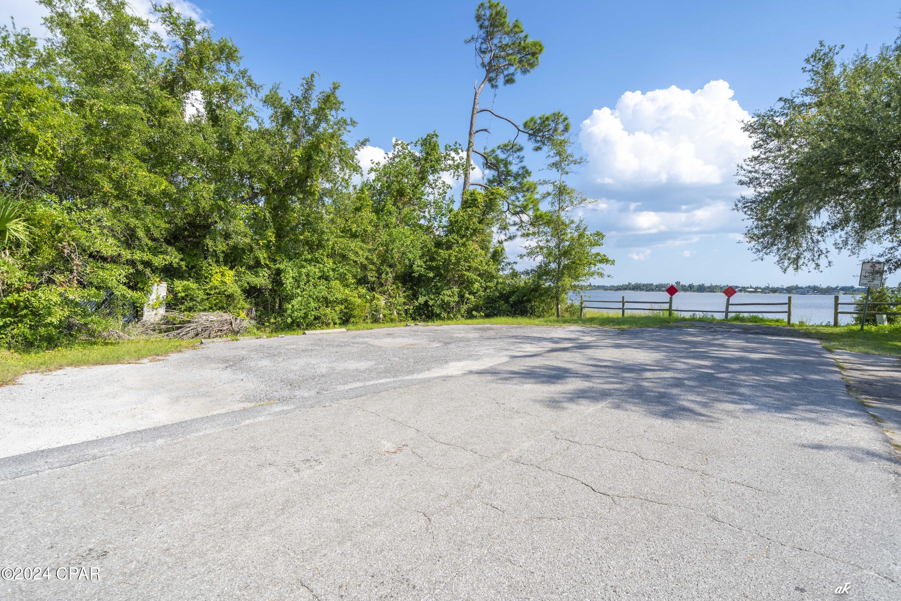 6331 Grassy Point Road Southport, FL 32409 - Photo 33 of 37 Gallery Image 33