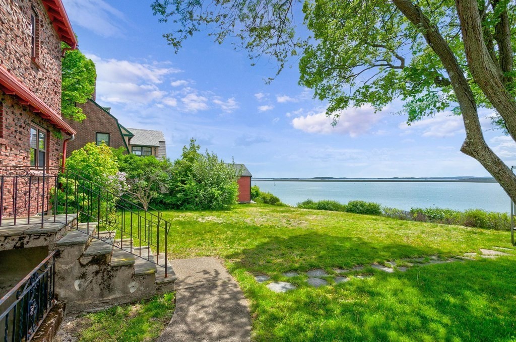 251 Court Road Winthrop, MA 02152 - Photo 10 of 37 Gallery Image 10