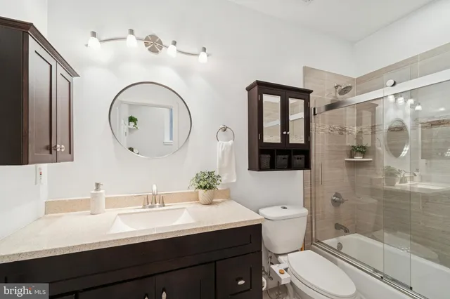 $425,000 | 1722 Mt Vernon Street, Unit 1, Philadelphia, PA 19130