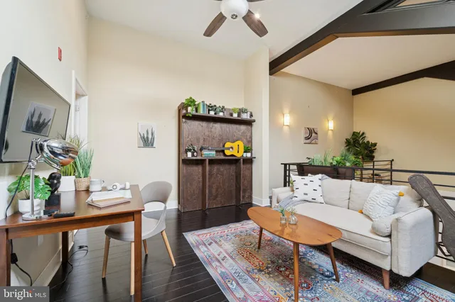 $425,000 | 1722 Mt Vernon Street, Unit 1, Philadelphia, PA 19130