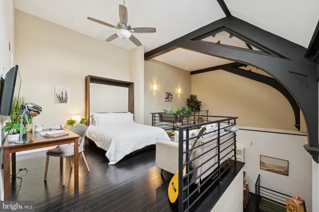 $425,000 | 1722 Mt Vernon Street, Unit 1, Philadelphia, PA 19130