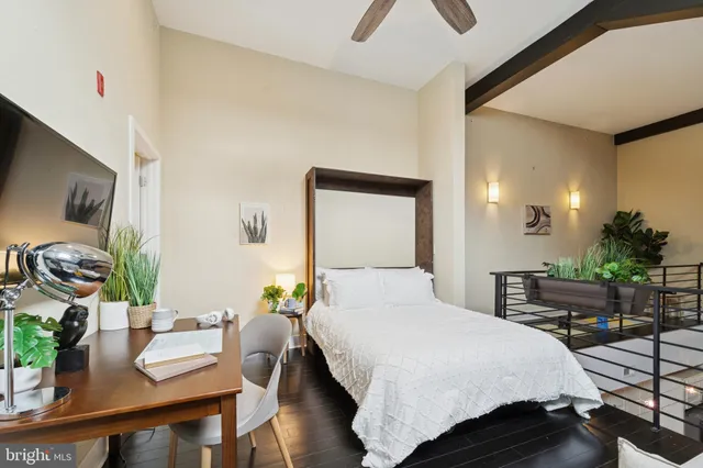 $425,000 | 1722 Mt Vernon Street, Unit 1, Philadelphia, PA 19130