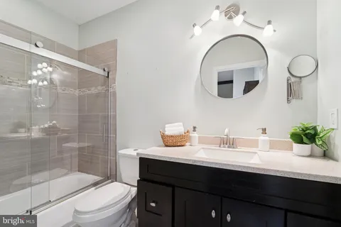 $425,000 | 1722 Mt Vernon Street, Unit 1, Philadelphia, PA 19130