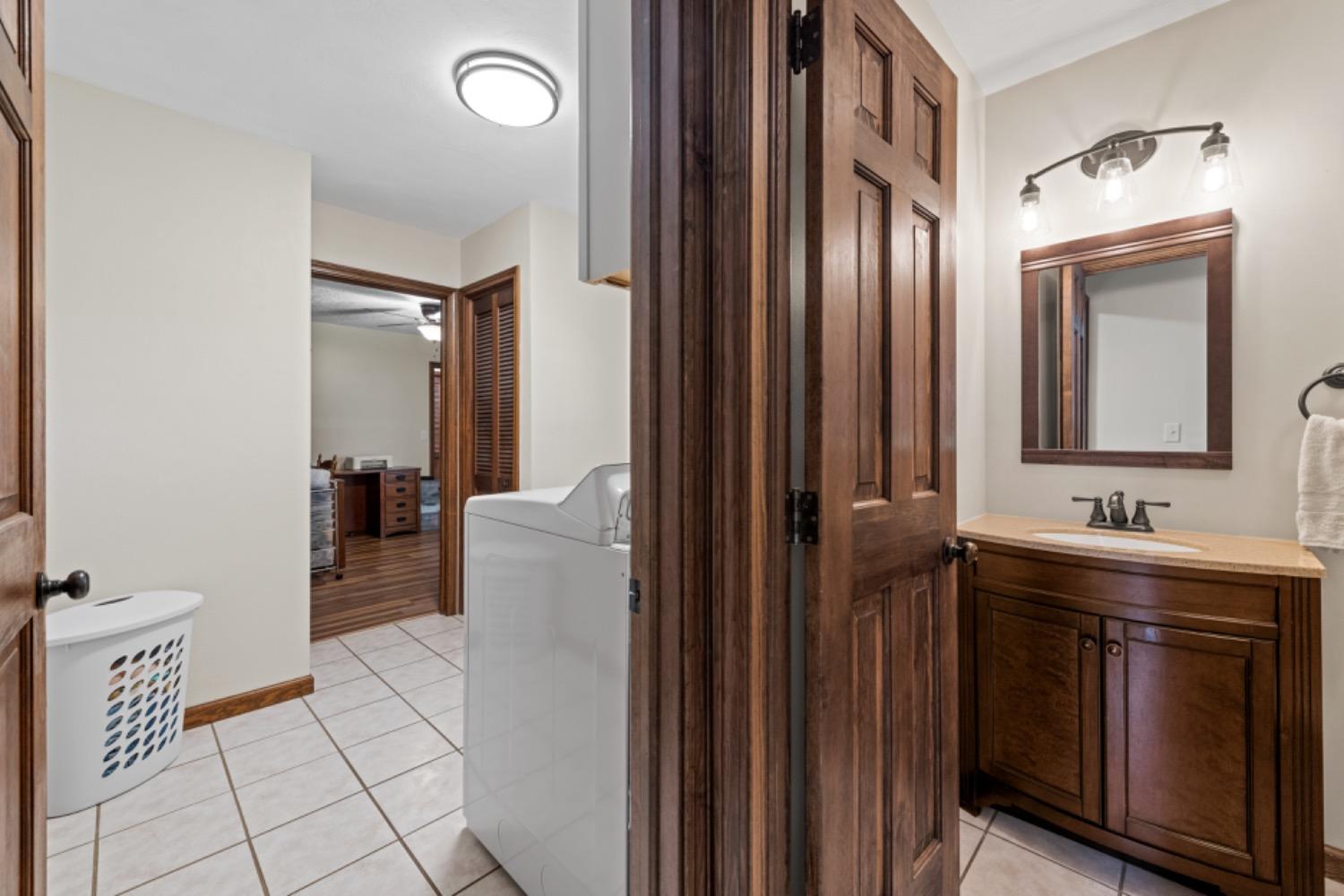 917 South State Road Dillsboro, IN 47018 - Photo 45 of 66