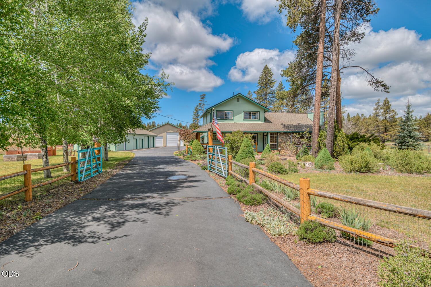 53939 Pine Grove Road La Pine, OR 97739 - Photo 2 of 52 53939 Pine Grove Rd., La Pine, OR - 2