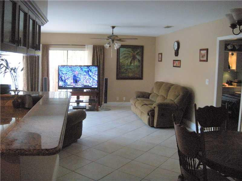 11355 Little Bear Way Boca Raton, FL 33428 - Photo 12 of 22 Family/Great Room