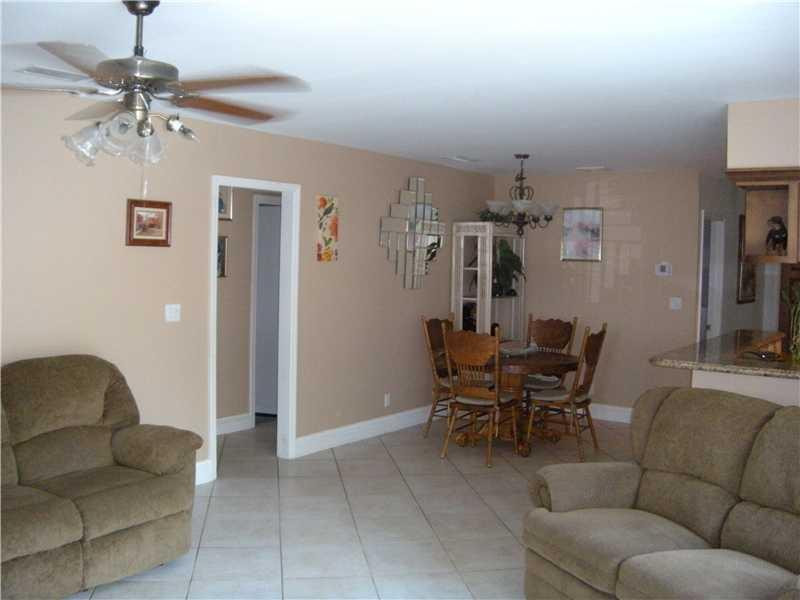11355 Little Bear Way Boca Raton, FL 33428 - Photo 13 of 22 Family/Great Room